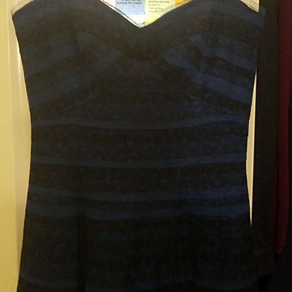 BCBG Maxazaria Valentine dress in blue - Picture 3 of 6